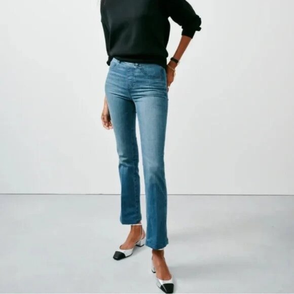 SPANX Kick Flare in Vintage Indigo Size Small Petite Pull-On Elastic Waist Jeans - Picture 1 of 11